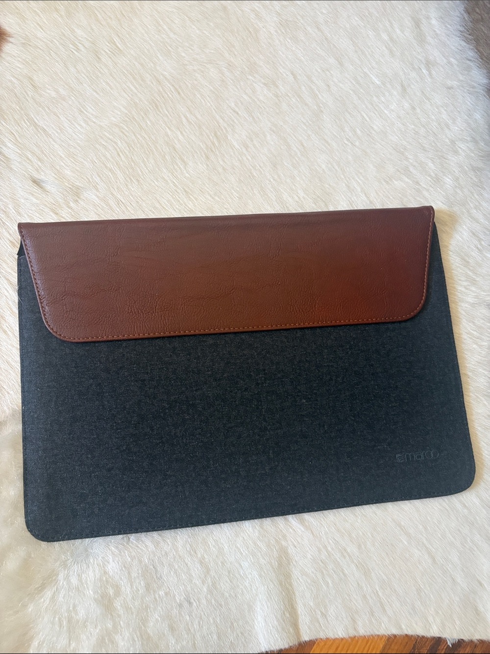 Brown Leather & Gray Felt Tablet Sleeve
